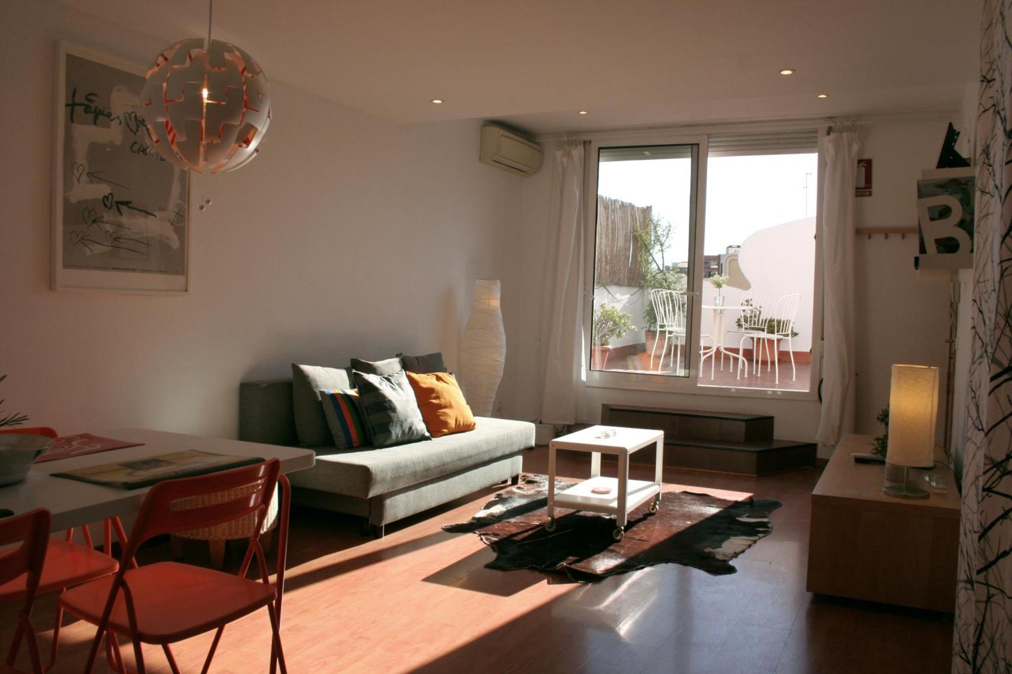 Lovely Apartment With A Terrace Barcelona Exterior photo
